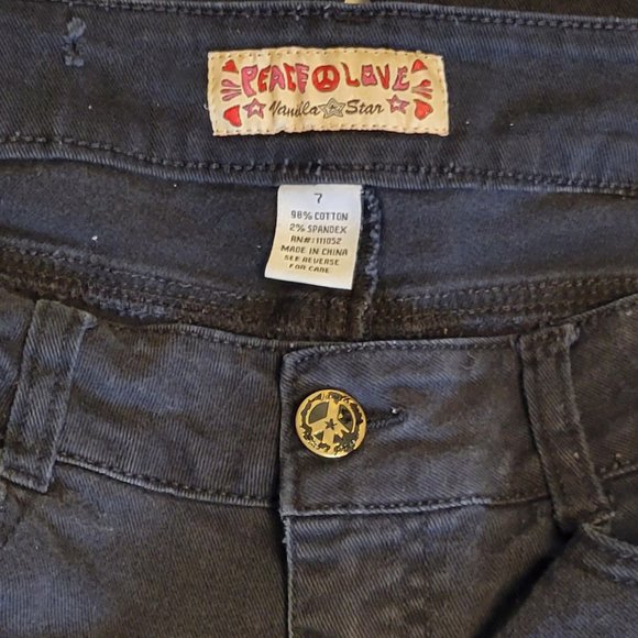 ❣️HP❣️Vanilla Star Peace Love black distressed skinny jeans. Sz: 7 (Jr) - Picture 3 of 5